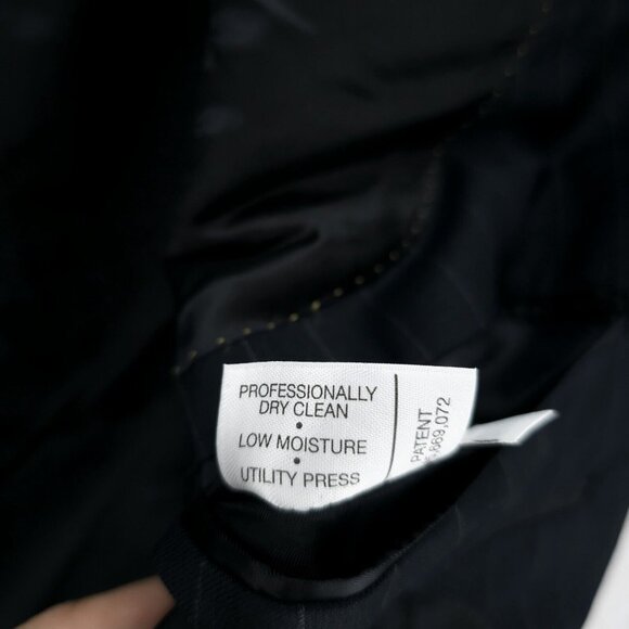 Hart Schaffner Marx "Gold" Navy Blue Pinstripe Blazer Suit Jacket Size 43 LONG - Picture 11 of 11
